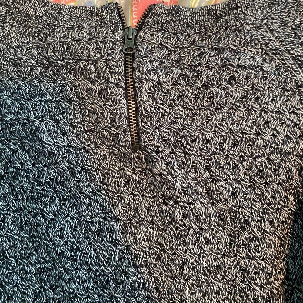Knitted grey American Eagle sweater